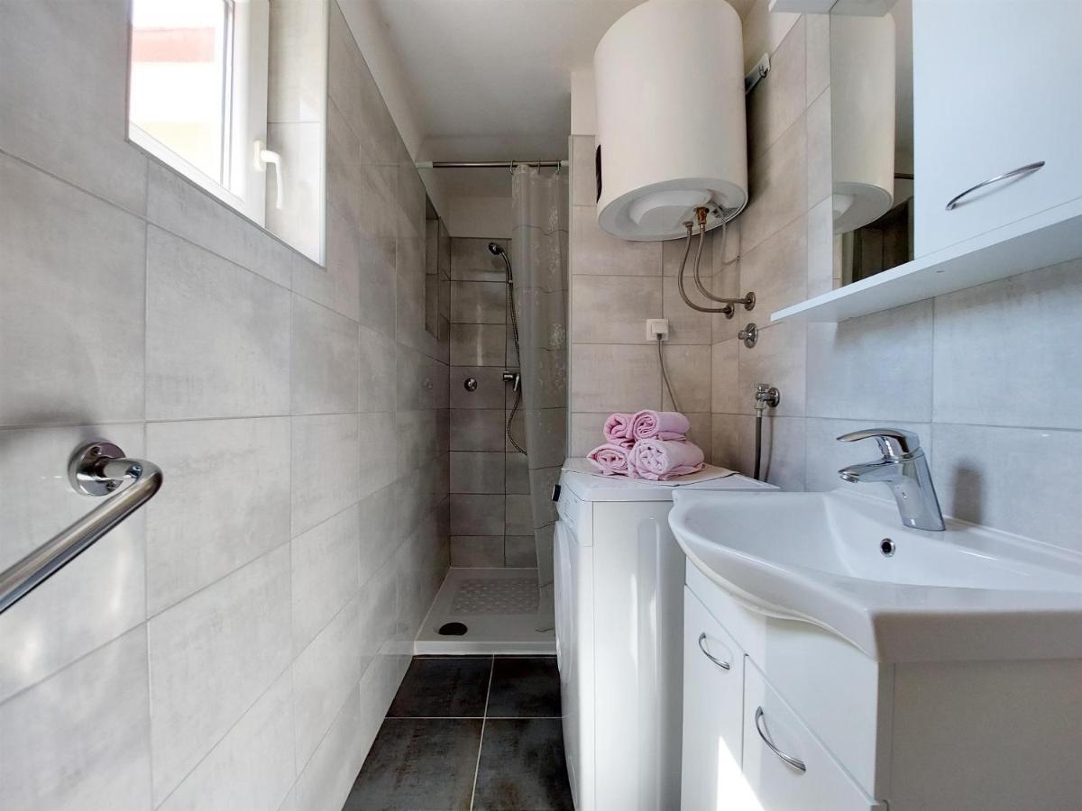 Apartment Tamarut تْسْغيكفانِتْسا المظهر الخارجي الصورة